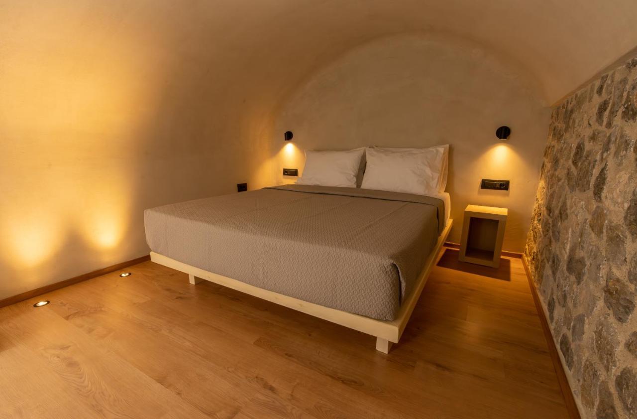 Alaya Suites Pyrgos Kallistis Exterior foto