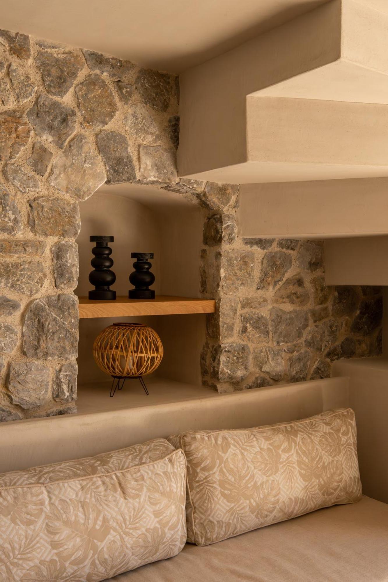 Alaya Suites Pyrgos Kallistis Exterior foto