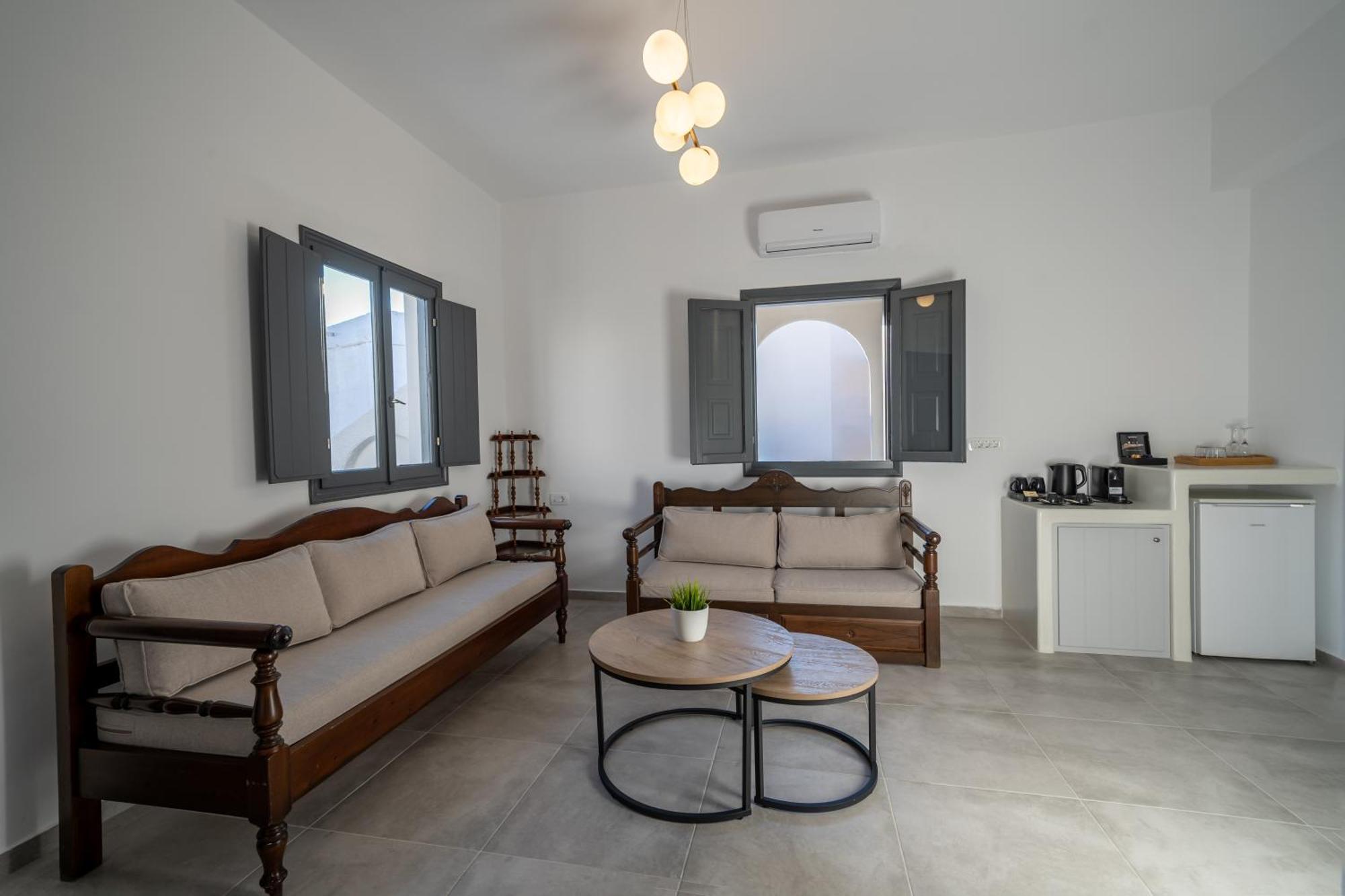 Alaya Suites Pyrgos Kallistis Exterior foto