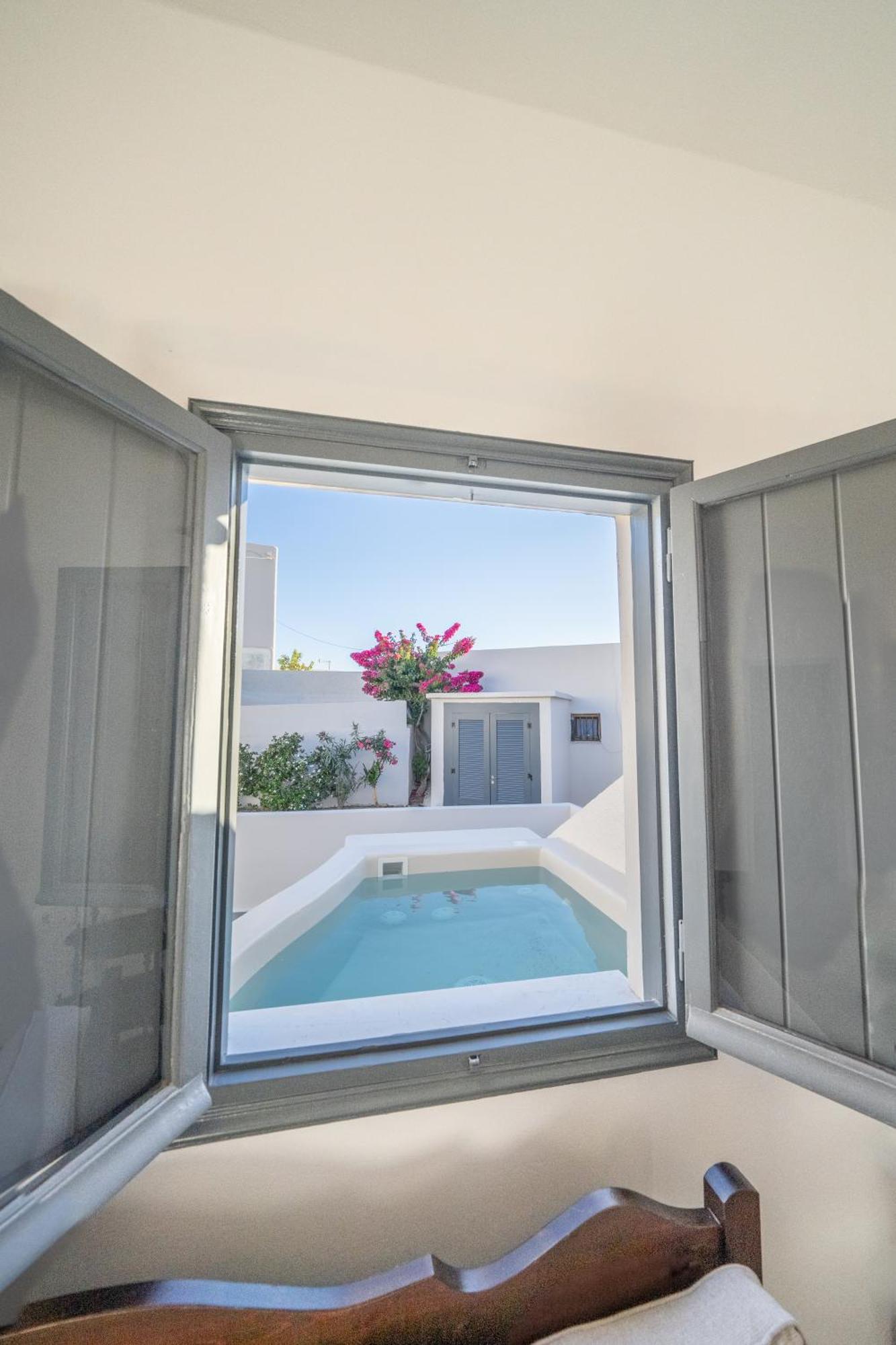 Alaya Suites Pyrgos Kallistis Exterior foto