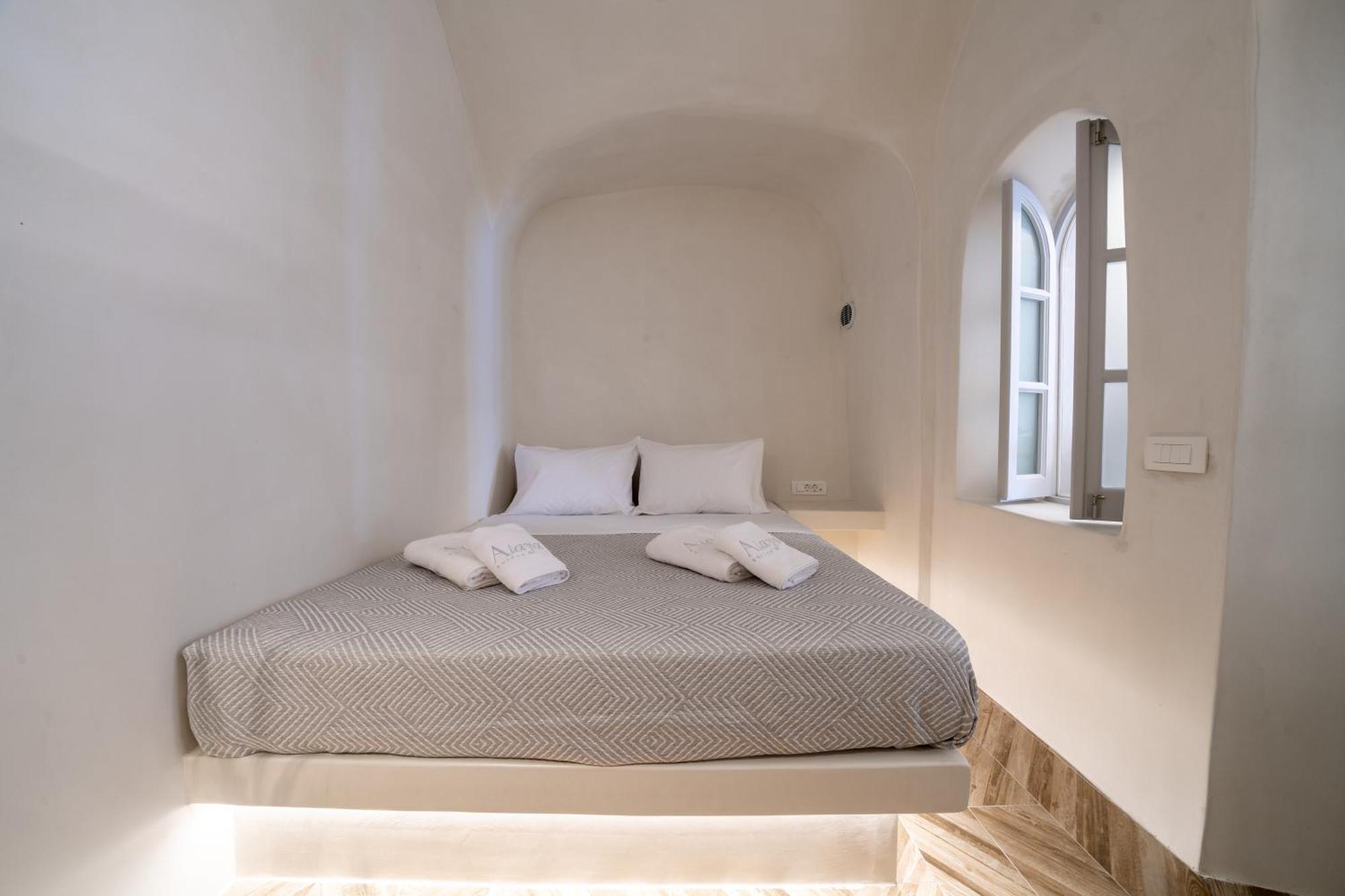 Alaya Suites Pyrgos Kallistis Exterior foto